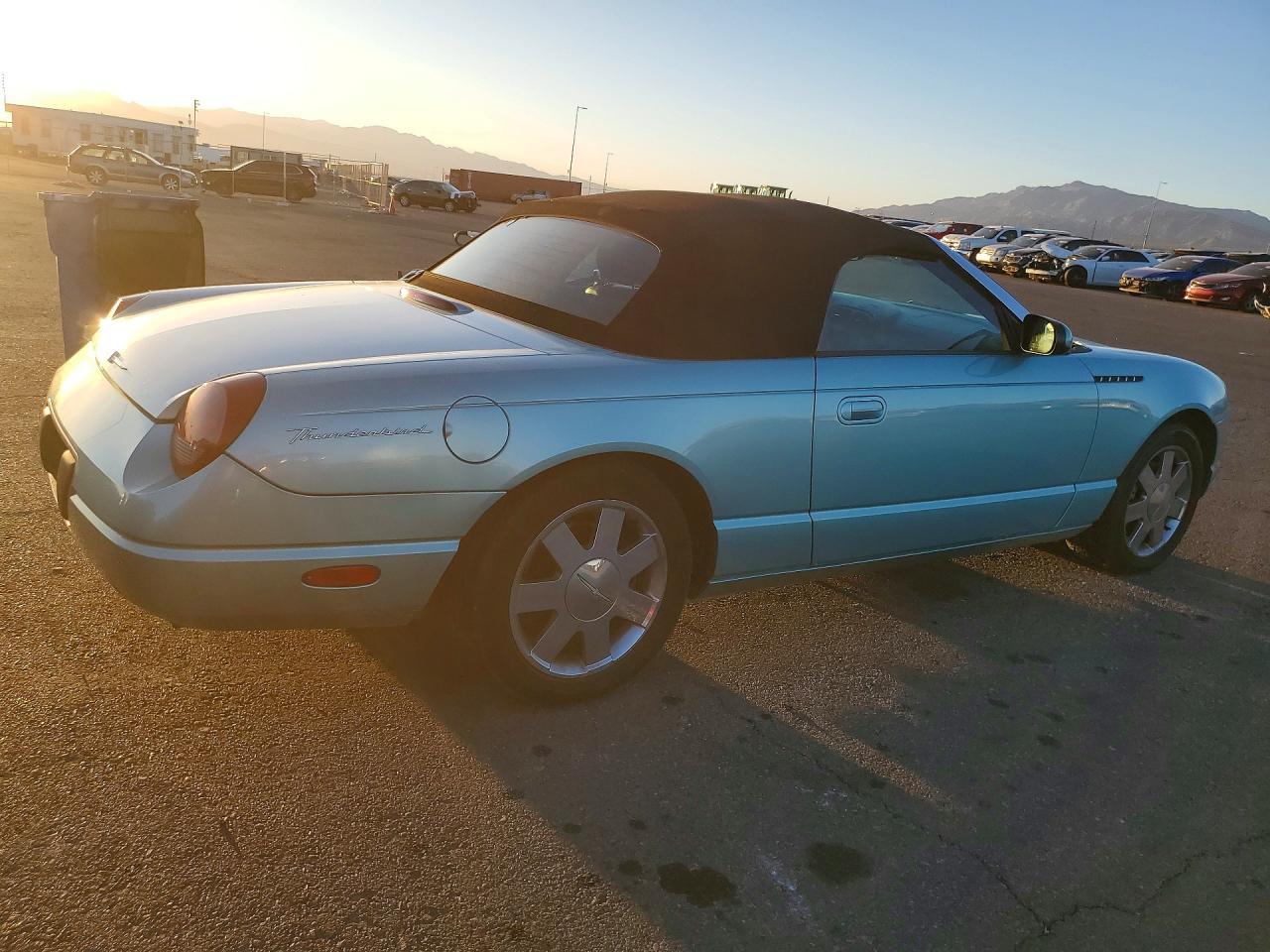 2002 Ford Thunderbird
