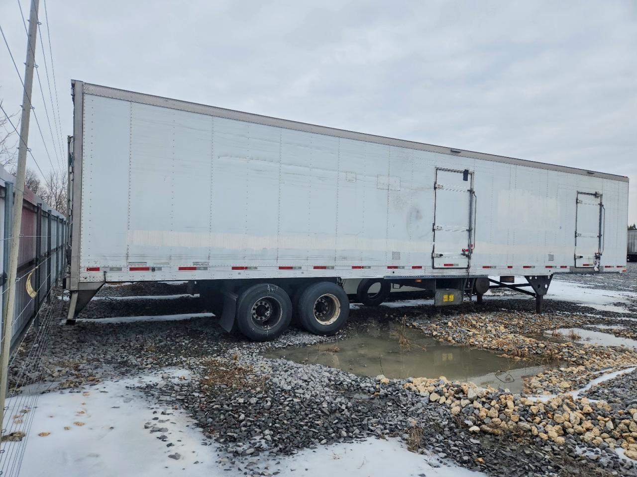 2017 Utility VS2RA Refrigerated Van Trailer