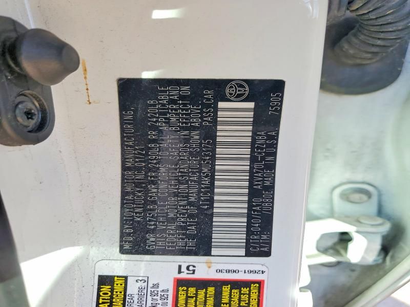 2021 Toyota Camry le