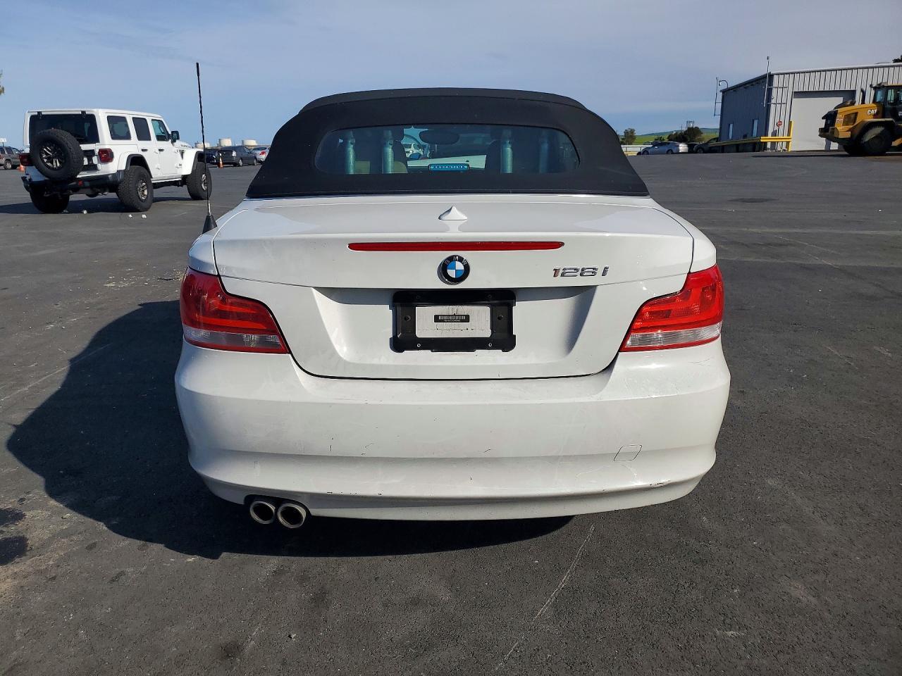 2013 BMW 128 i