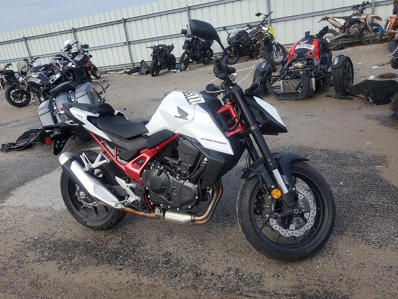 2025 Honda CB750 A