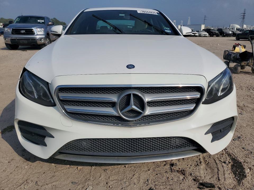 2017 Mercedes-Benz E 300