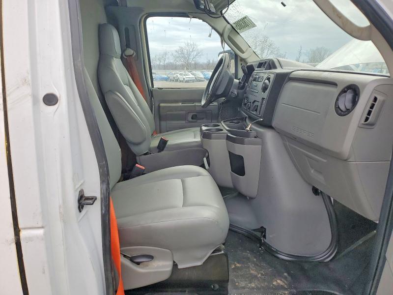 2018 Ford E450 Utility / Service Truck