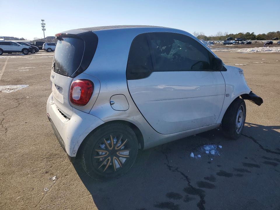 2016 Smart Cars Fortwo