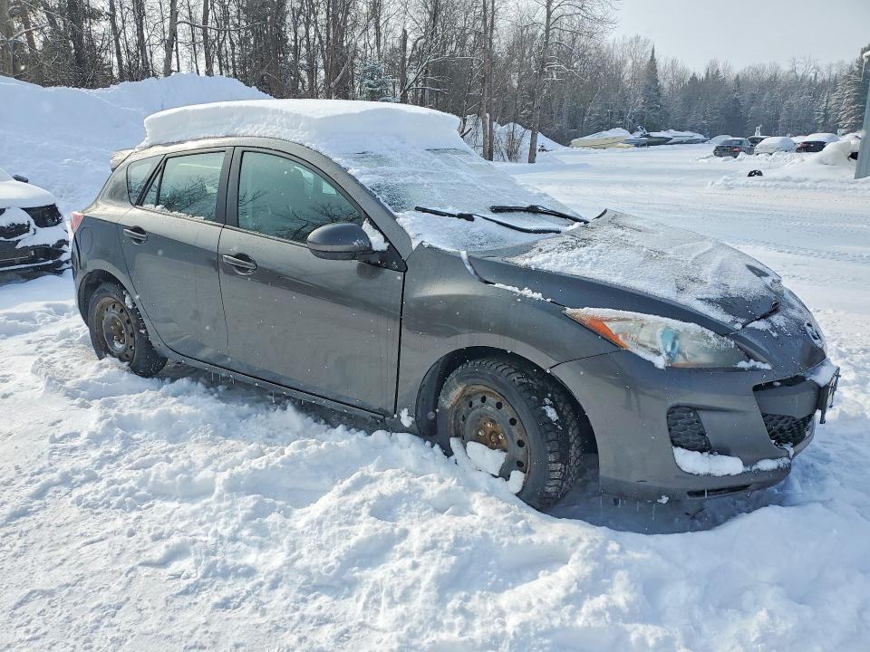 2013 Mazda 3 I