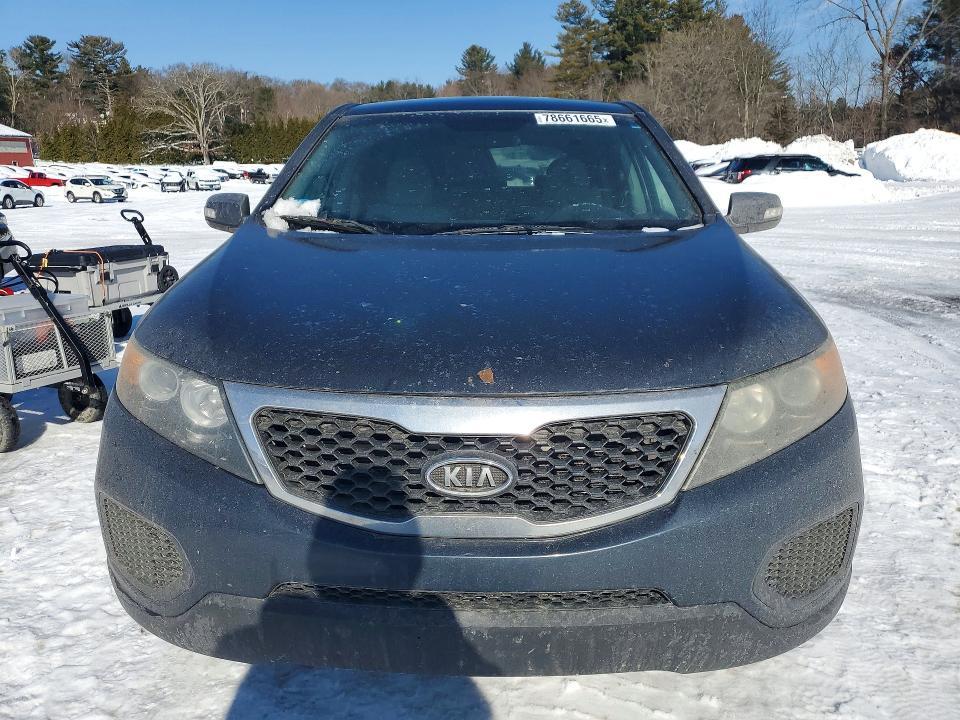 2013 KIA Sorento lx