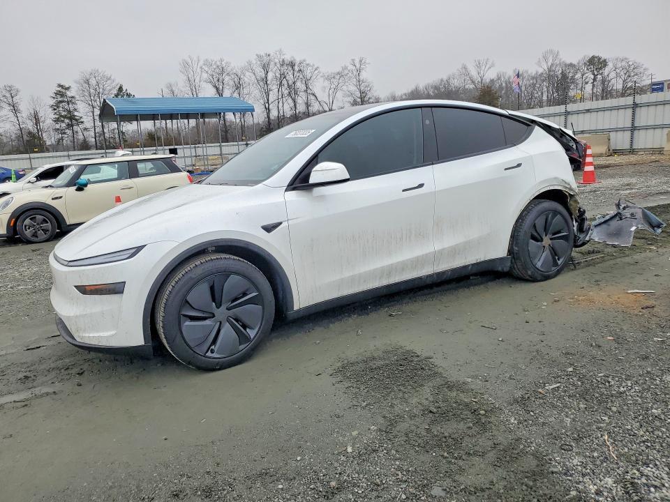 2026 Tesla Model y