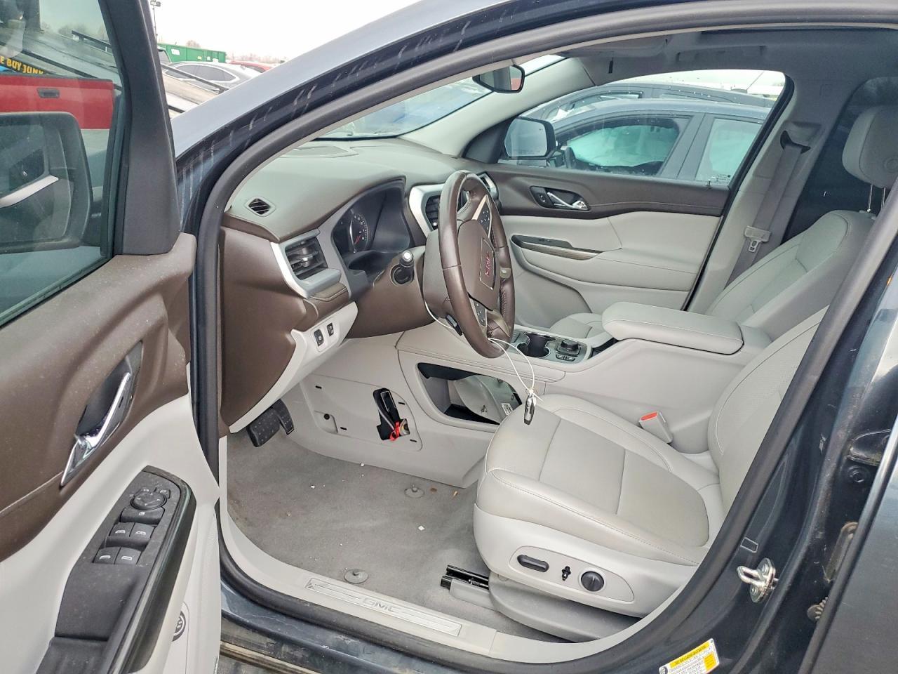 2020 GMC Acadia slt