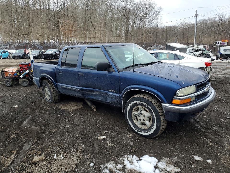 2001 Chevrolet S Truck S10