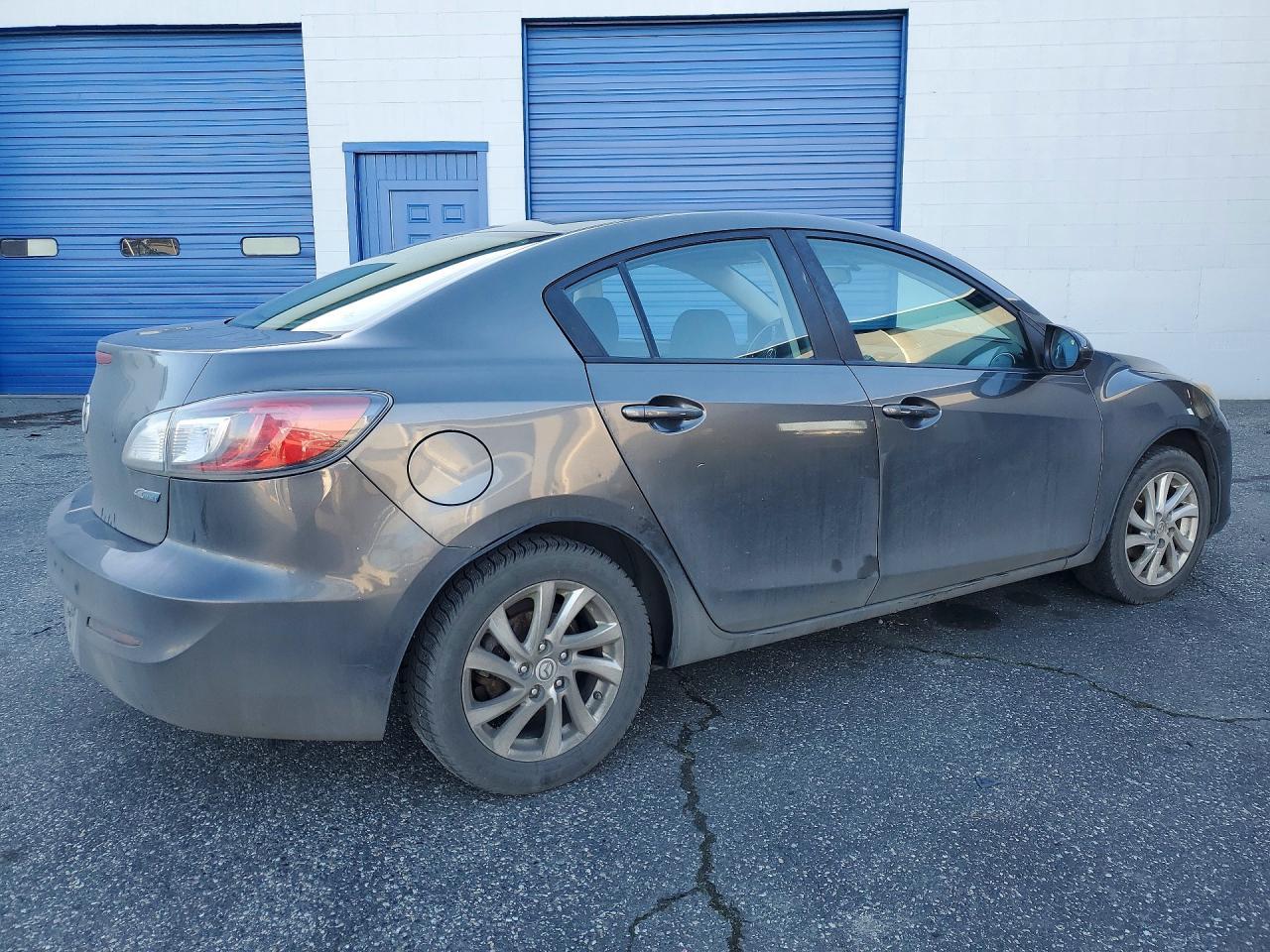 2012 Mazda 3 I