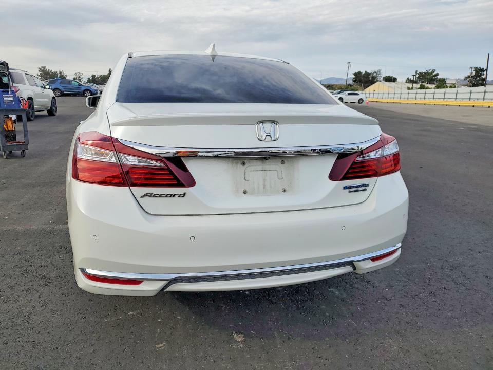2017 Honda Accord Touring Hybrid