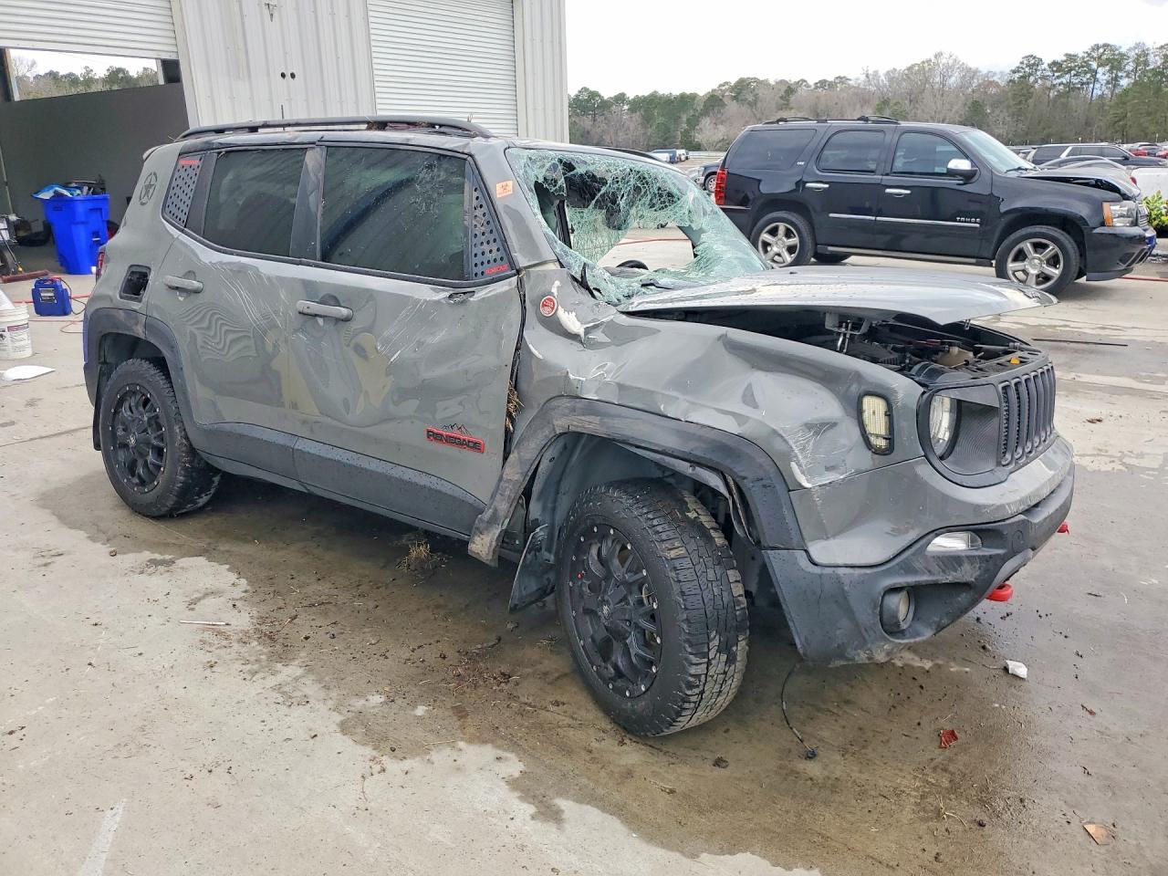 2020 Jeep Renegade Trailhawk