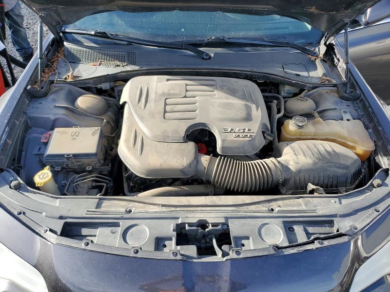 2015 Chrysler 300 Limited