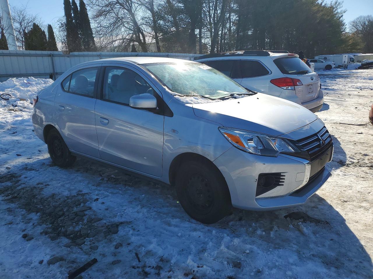 2021 Mitsubishi Mirage G4 es
