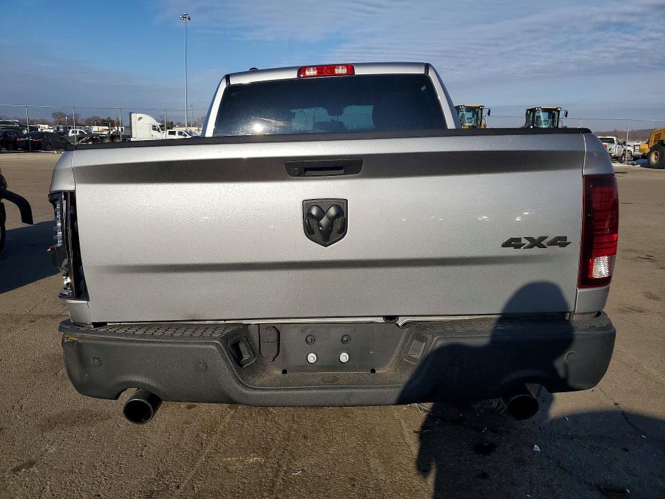 2022 Dodge RAM 1500 Classic SLT