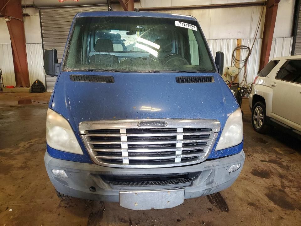 2010 Freightliner Sprinter 2500