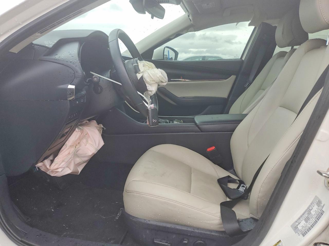 2024 Mazda 3 Preferred