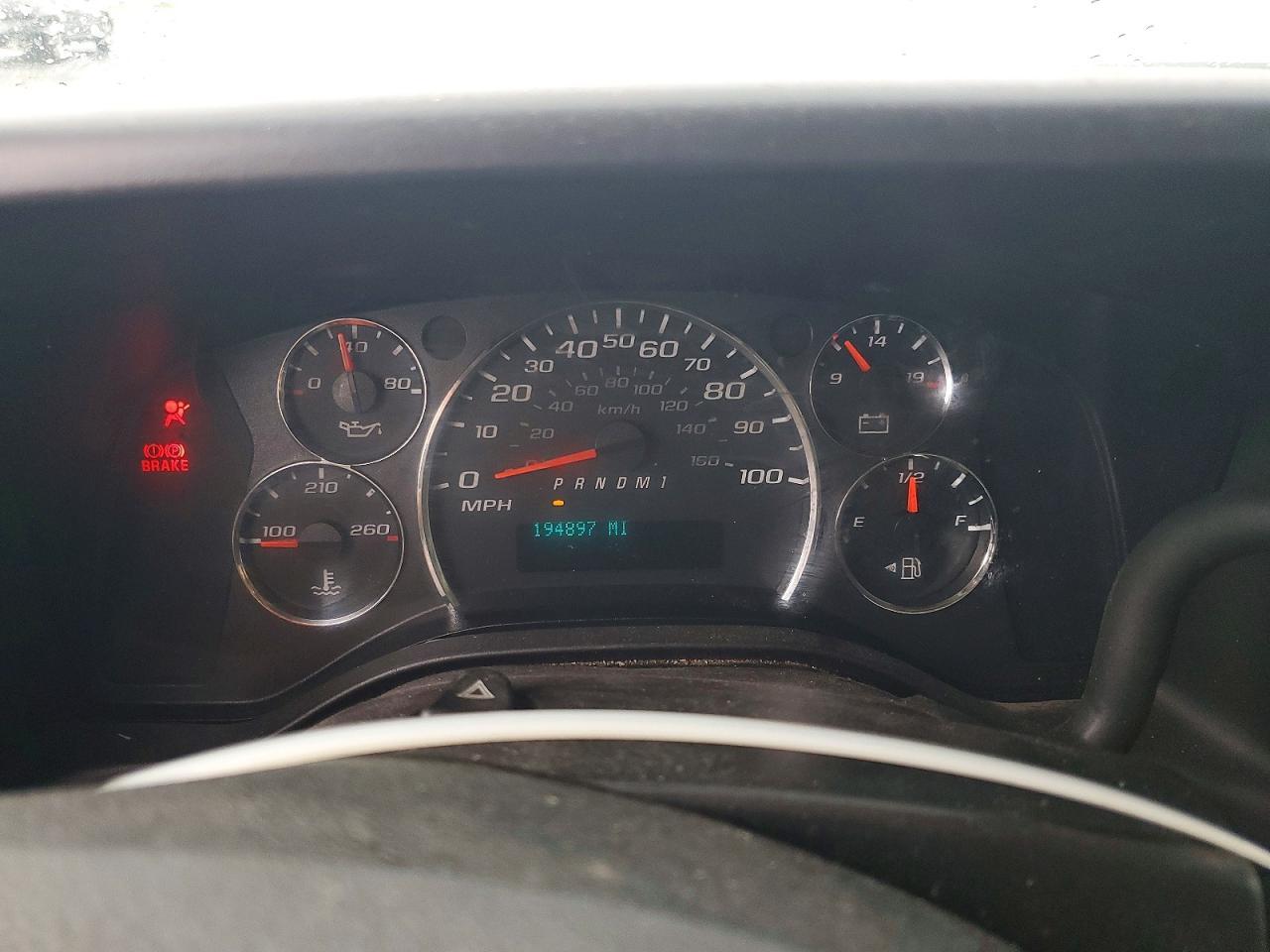 2015 Chevrolet Express 2500 Cargo Utility / Service Van