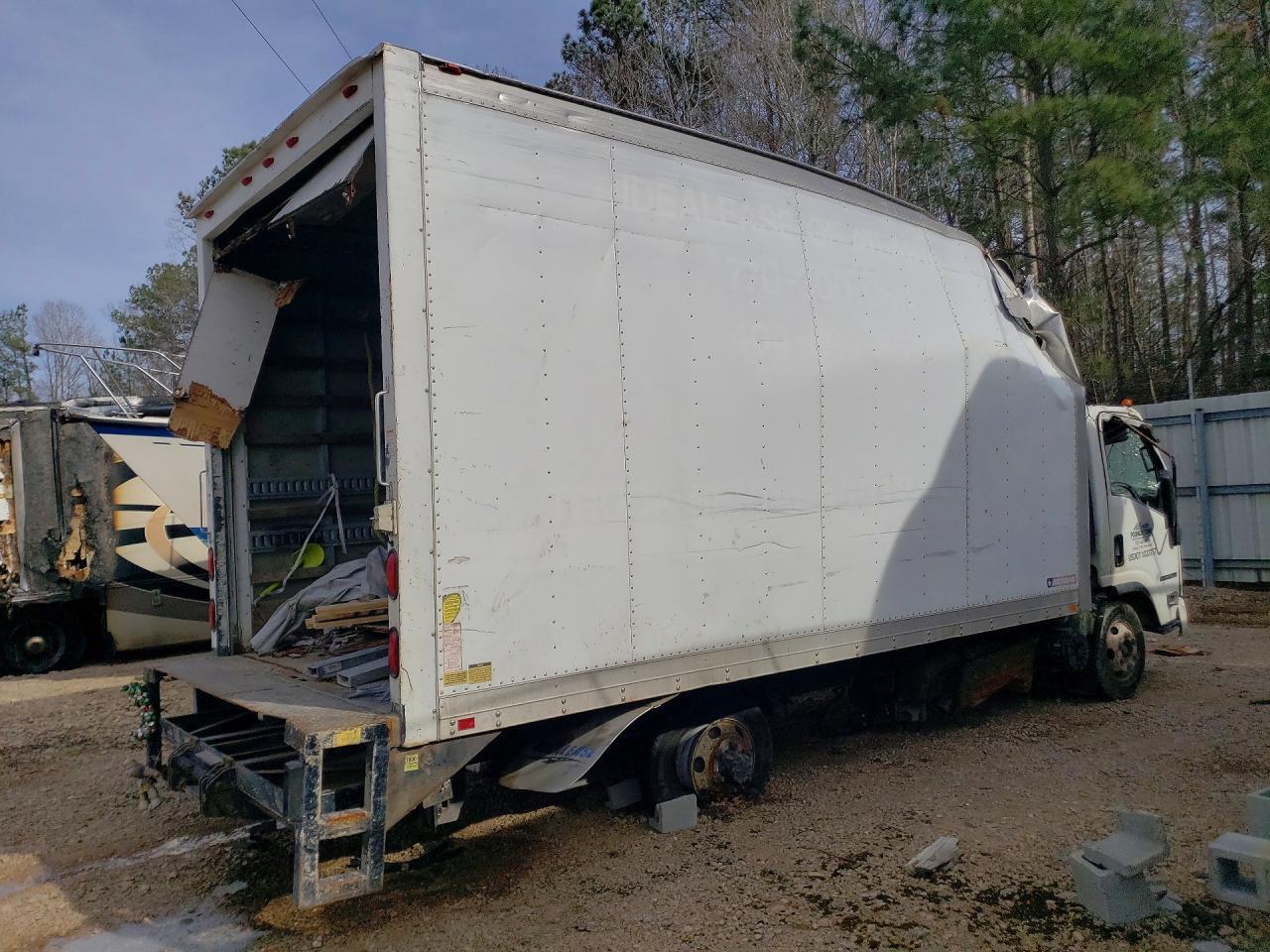 2011 Isuzu NPR