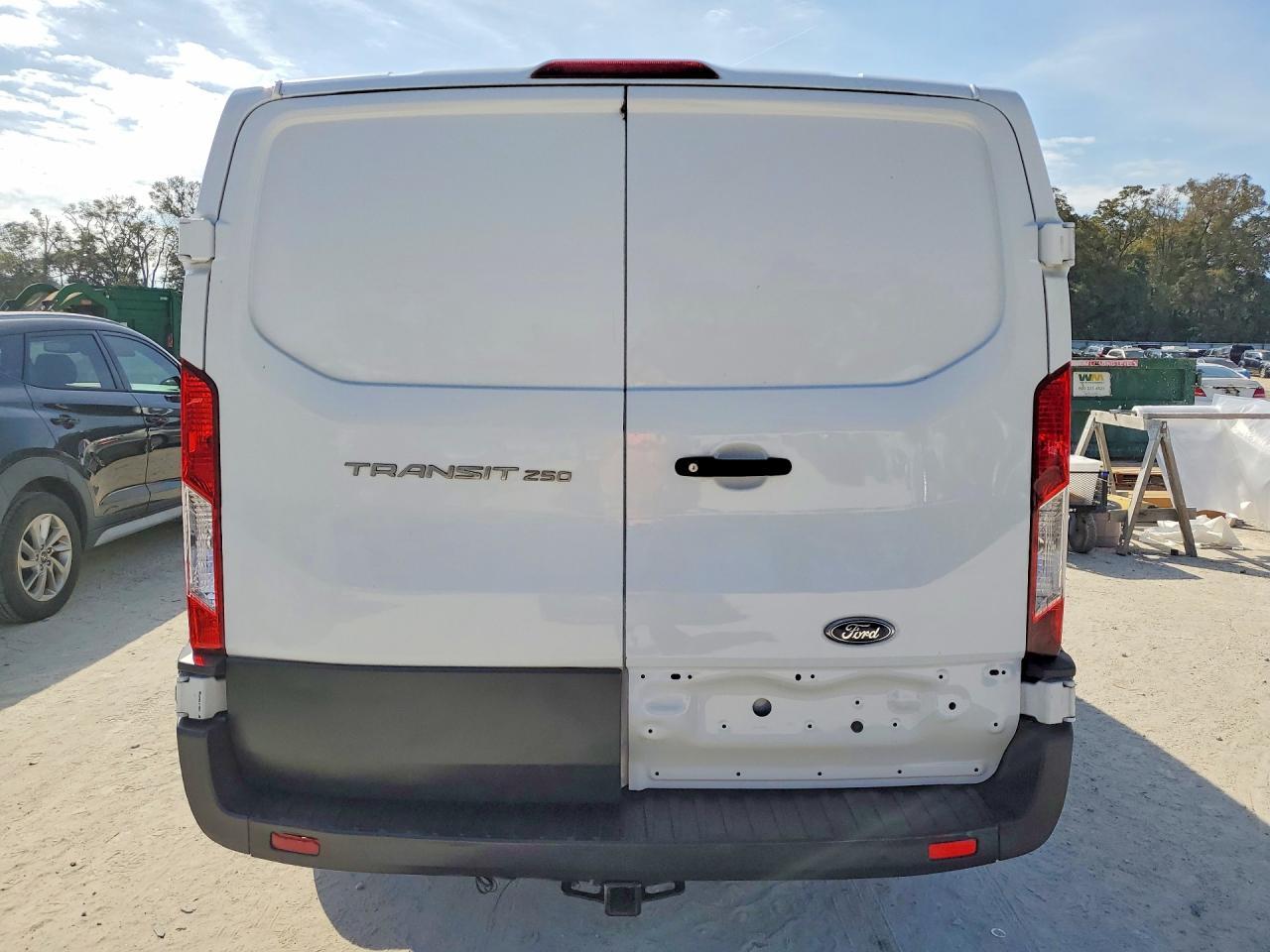 2020 Ford Transit T-250