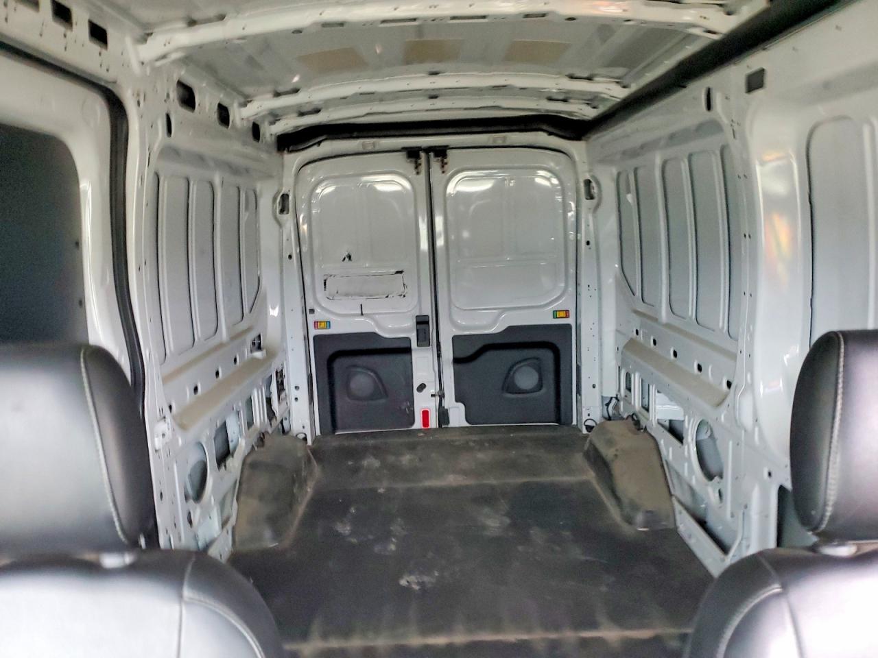2020 Ford Transit T-250