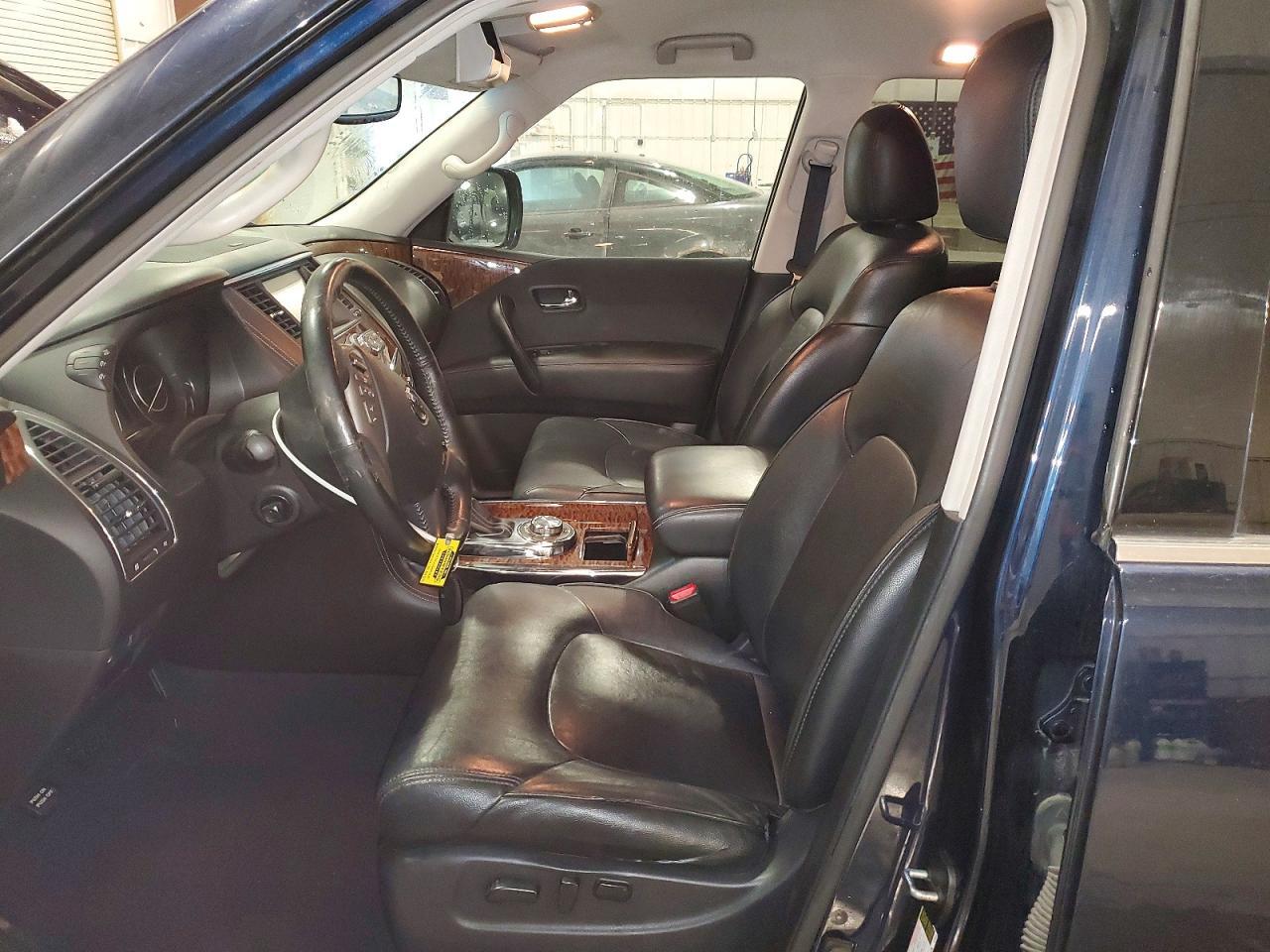 2017 Nissan Armada sv