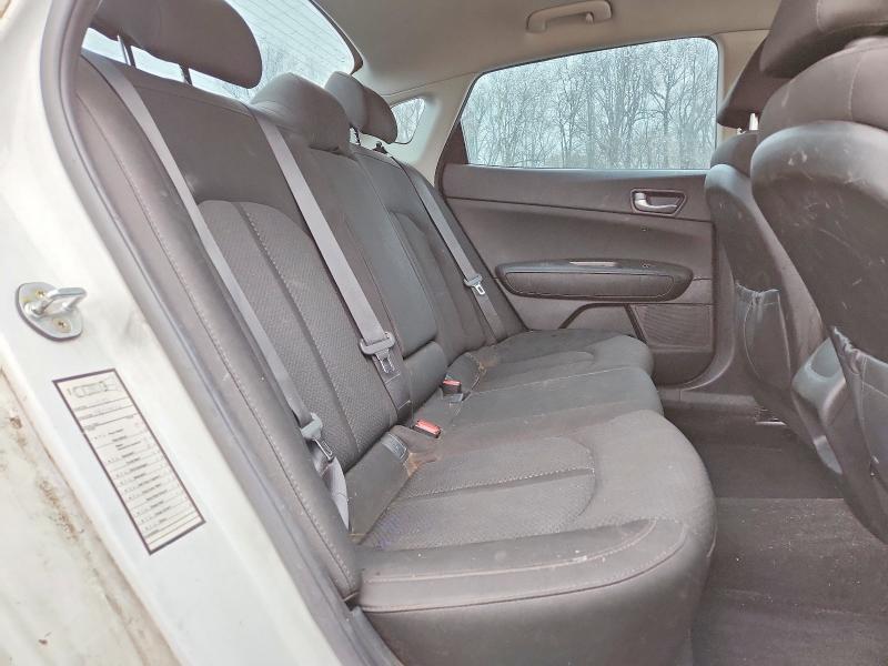2017 KIA Optima lx