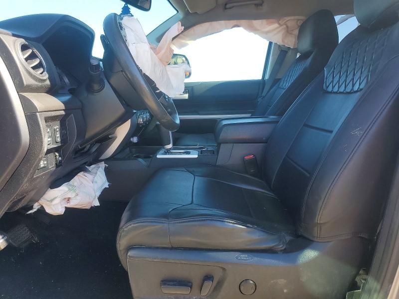 2014 Toyota Tundra Crewmax SR5