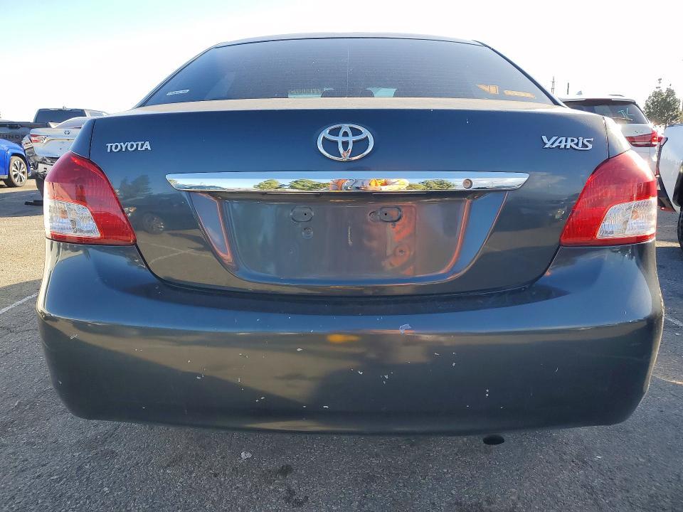 2011 Toyota Yaris