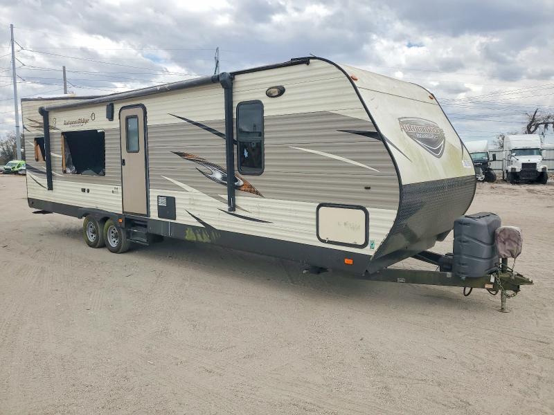 2017 Starcraft Autumridge Camper