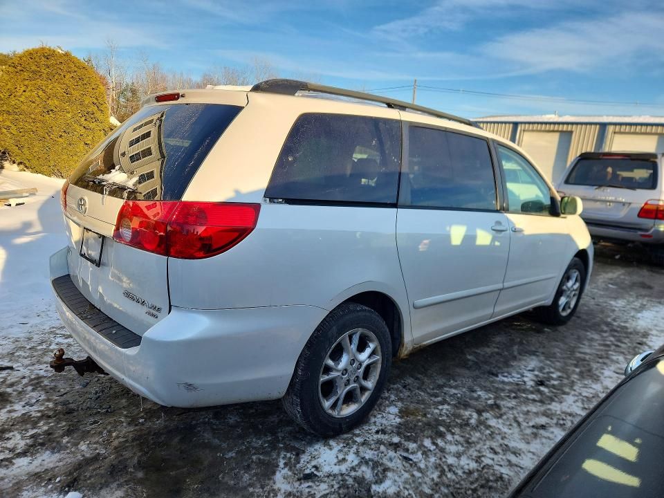 2006 Toyota Sienna xle