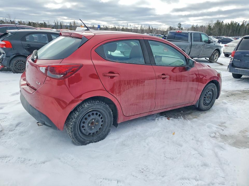 2020 Toyota Yaris le