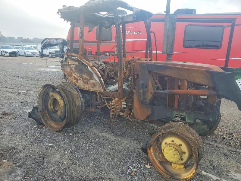 2001 John Deere Tractor-Mfwd Tractor