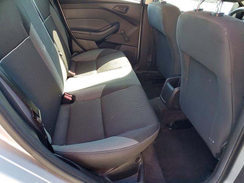 2014 Ford Focus s