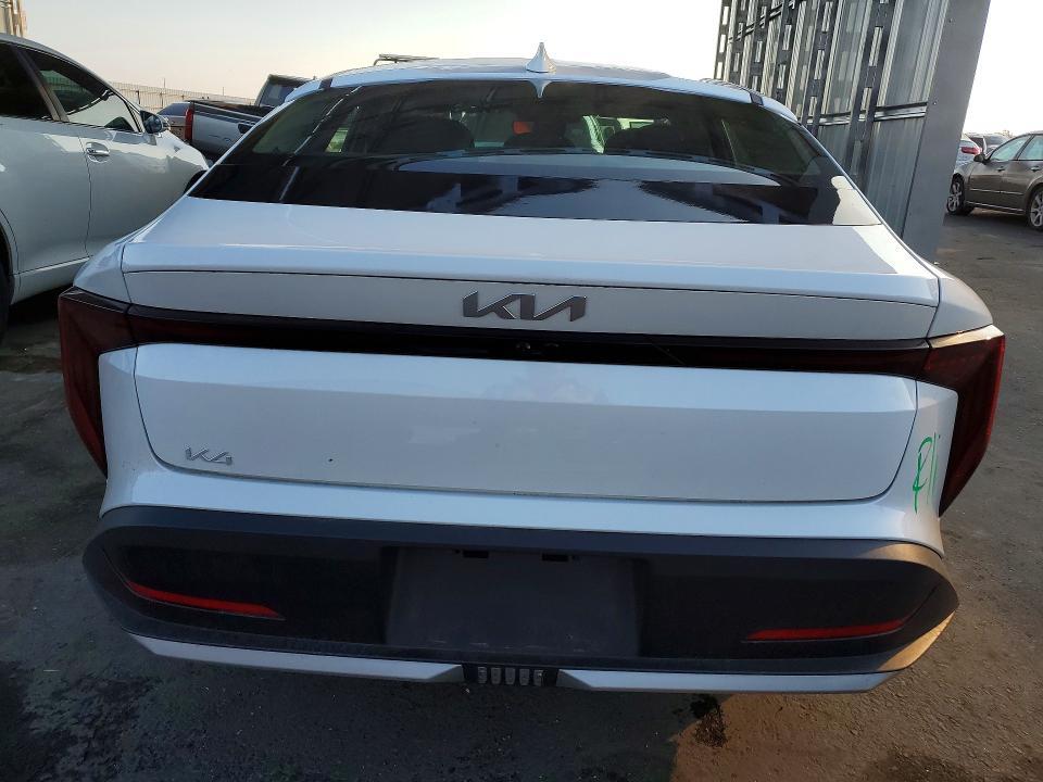 2025 KIA K4 lx