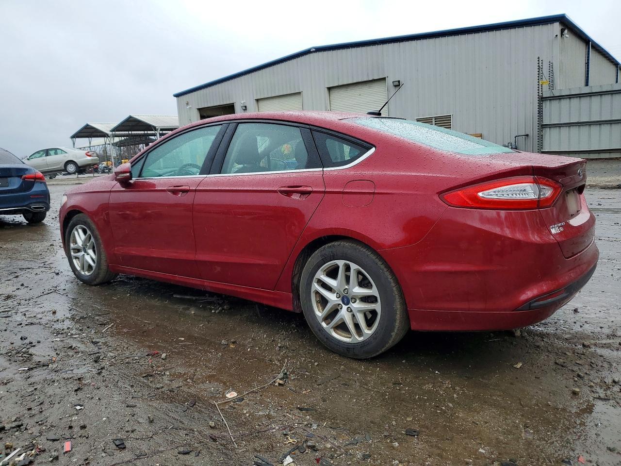 2016 Ford Fusion se