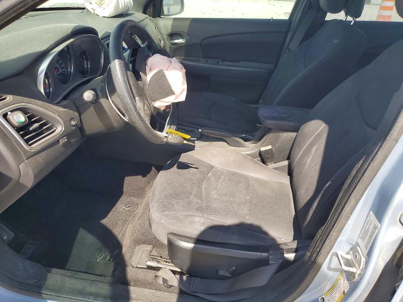 2014 Chrysler 200 lx