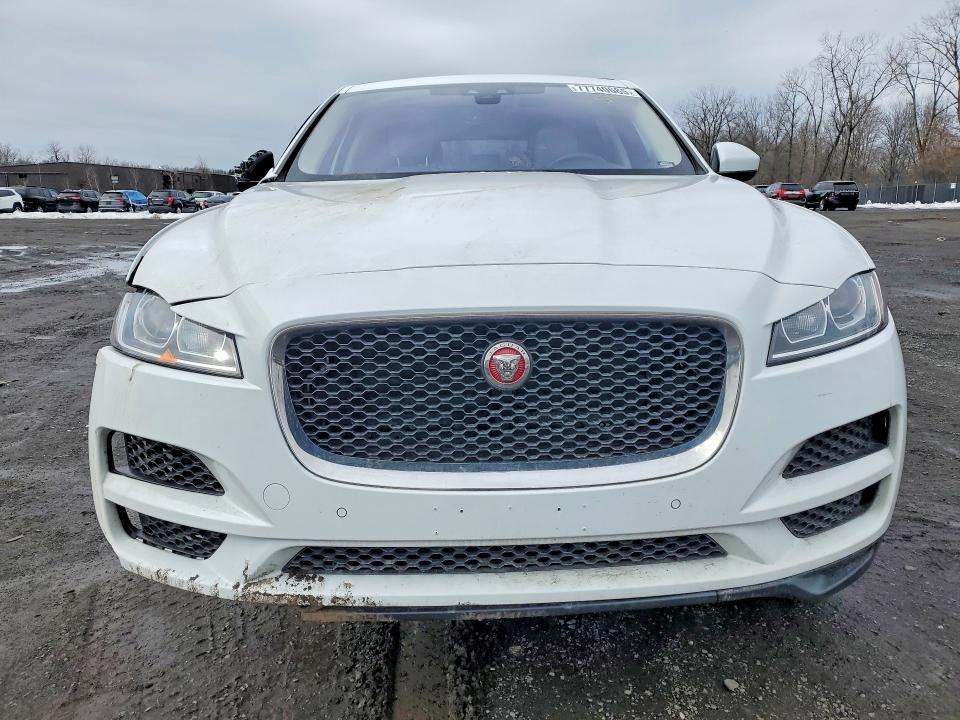 2019 Jaguar F-pace Premium