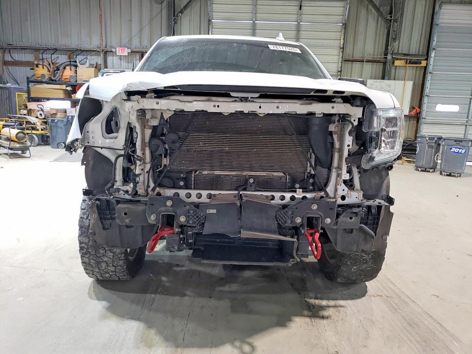 2020 GMC Sierra K1500 AT4