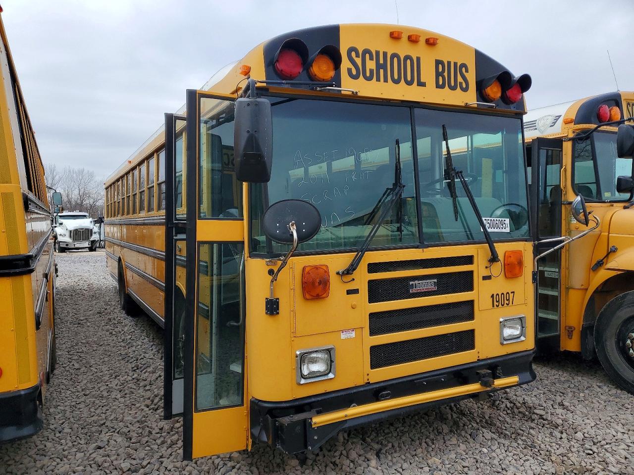 2011 Thomas School Bus-School Bus