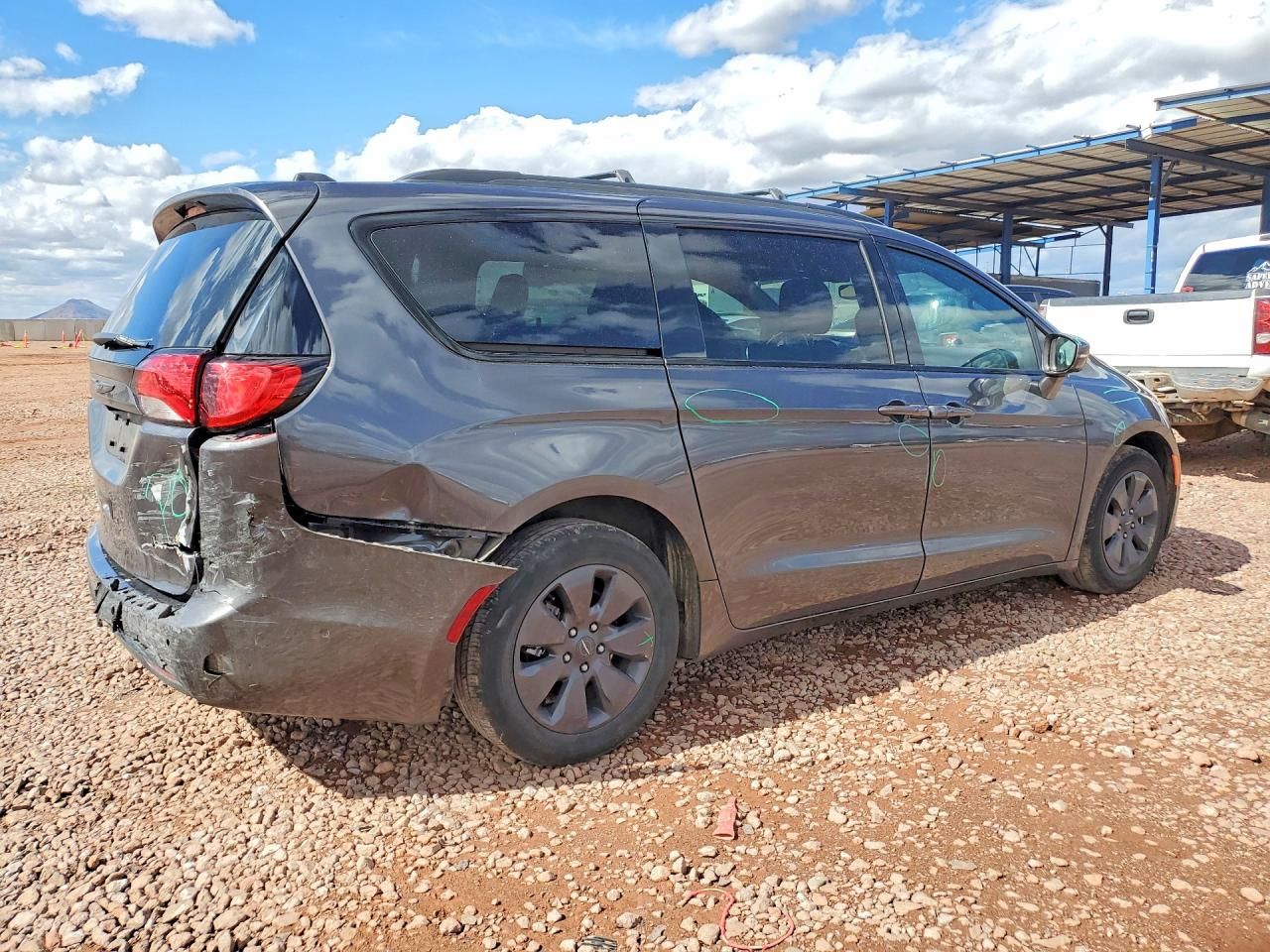2020 Chrysler Pacifica Hybrid Limited