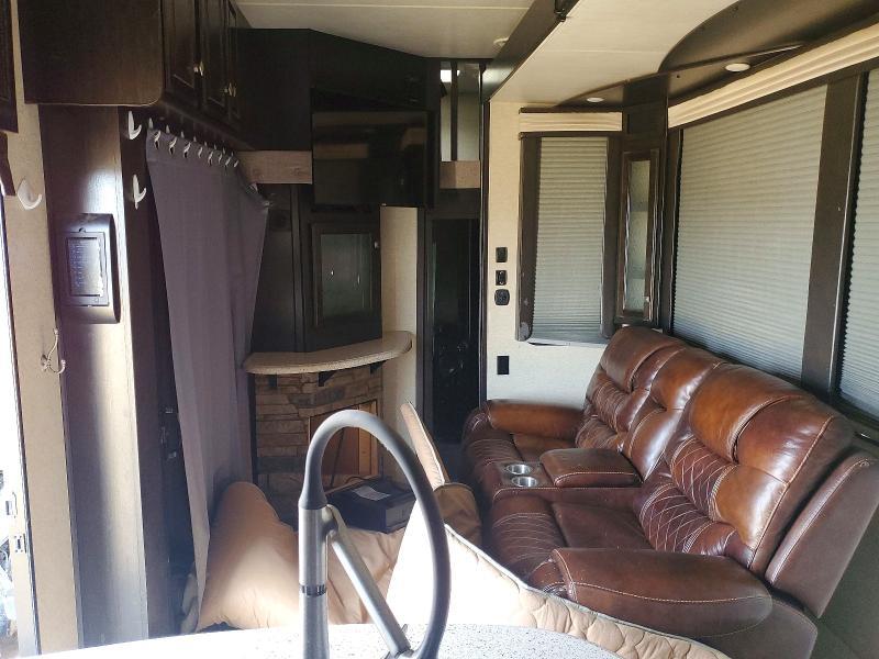 2016 Heartland Road Warrior RV