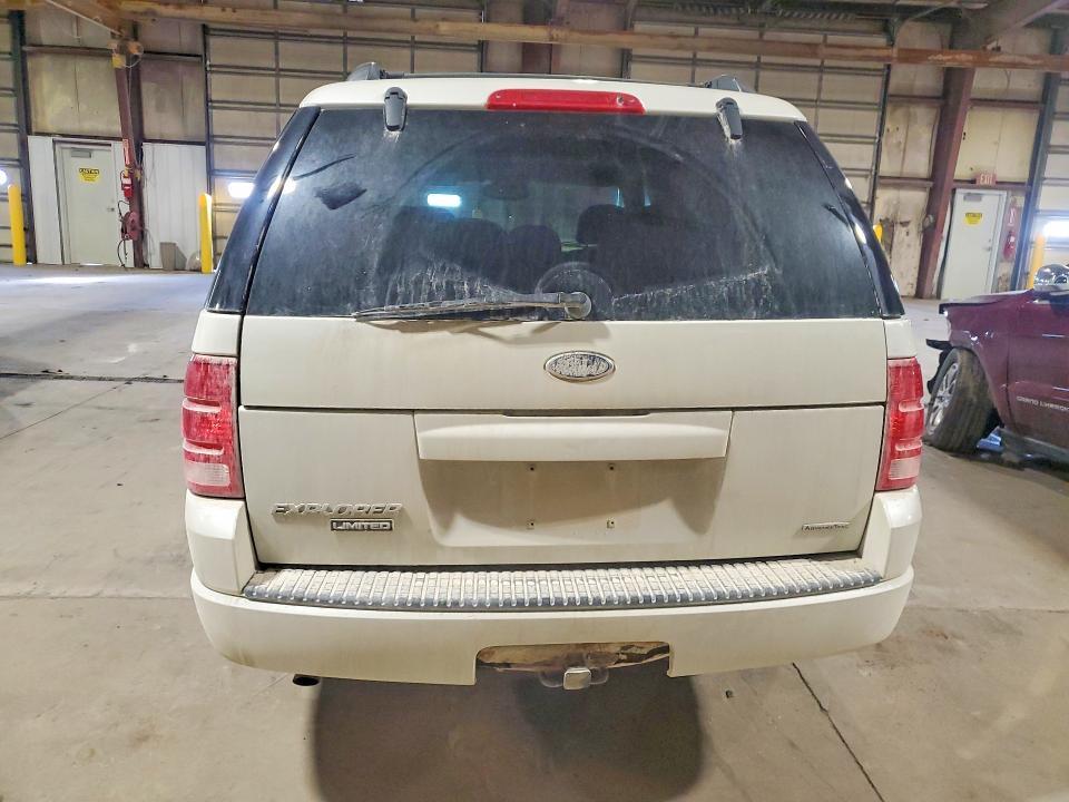 2004 Ford Explorer Limited