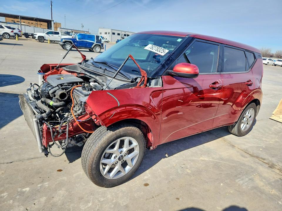 2022 KIA Soul lx