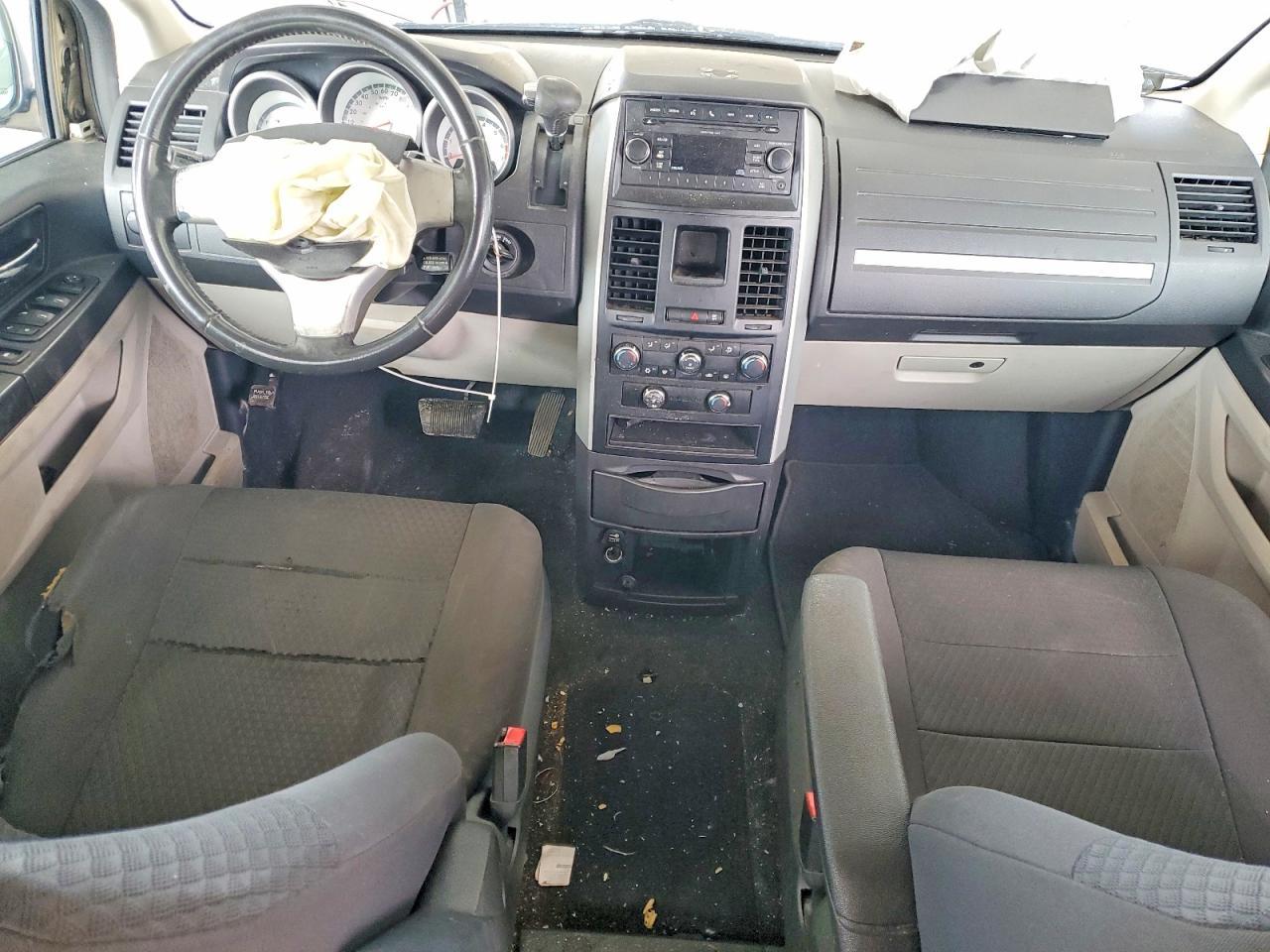 2010 Dodge Grand Caravan Hero