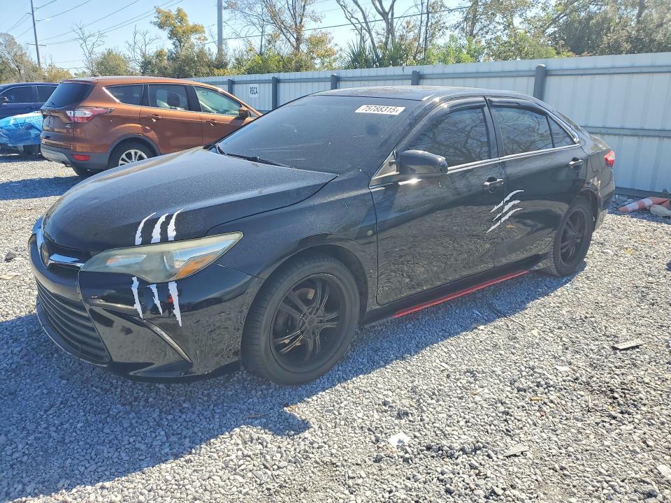 2017 Toyota Camry le