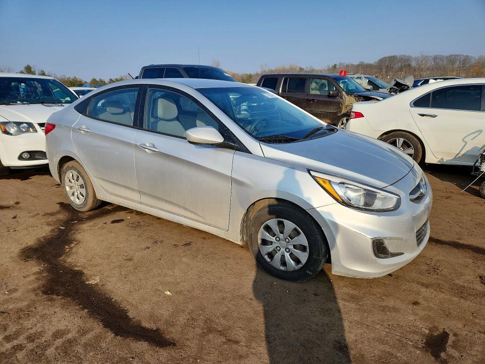 2015 Hyundai Accent gls