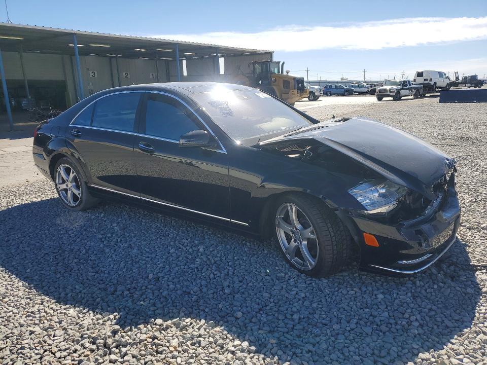 2013 Mercedes-Benz S 550