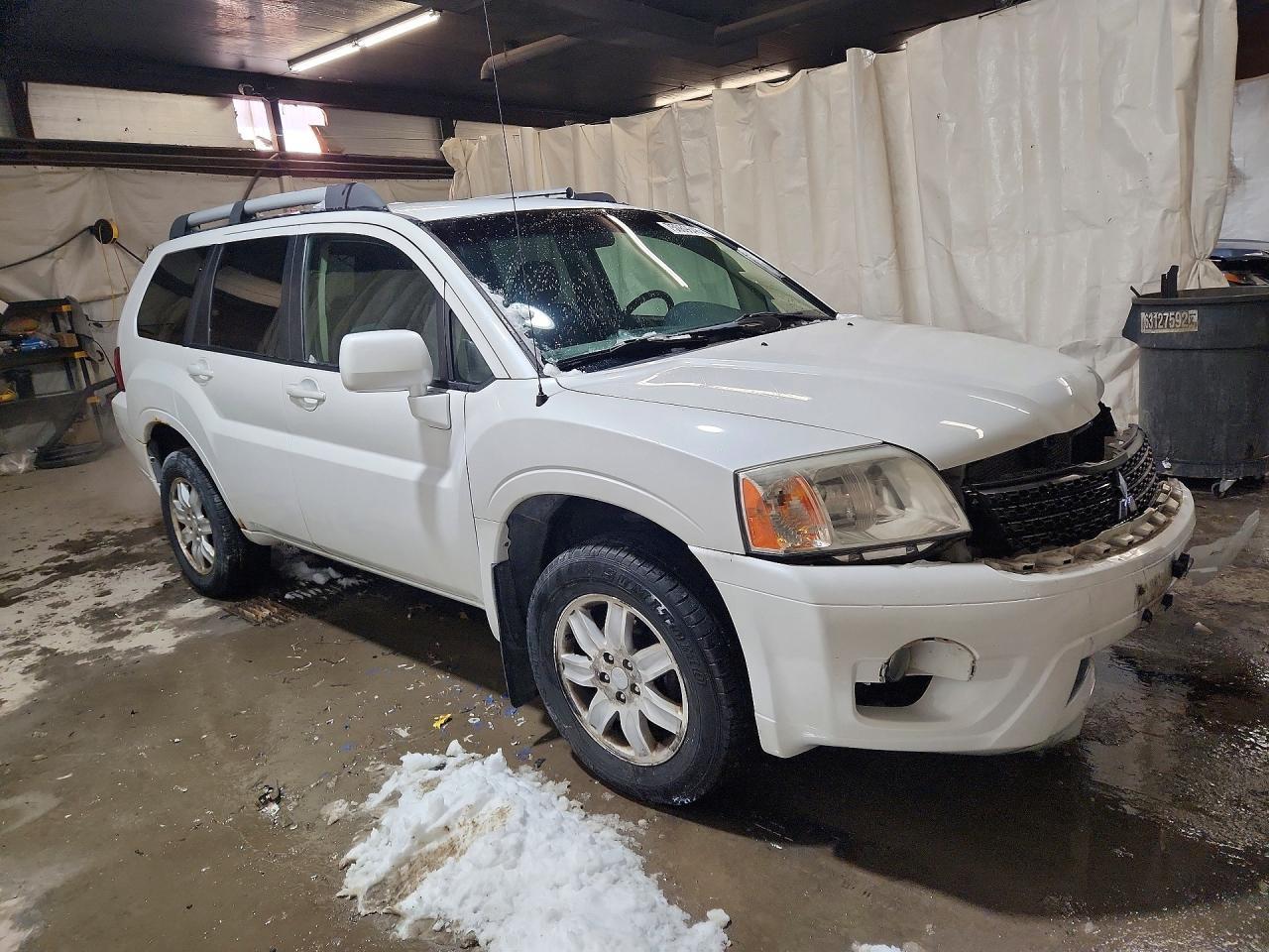 2011 Mitsubishi Endeavor ls
