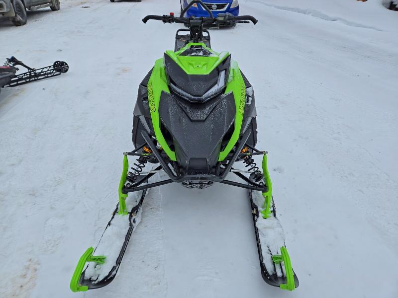 2025 Arctic Cat M8